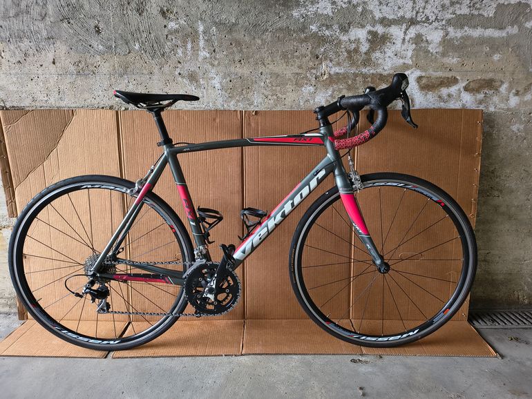 Używany Vector Axis 2019 2019 Road & Gravel — zdjęcie 10 z 21