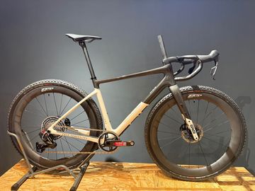 Used Enve Bikes MOG 2027 Road & Gravel, White — image 1 of 10