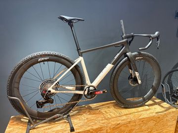 Used Enve Bikes MOG 2027 Road & Gravel, White — image 2 of 10