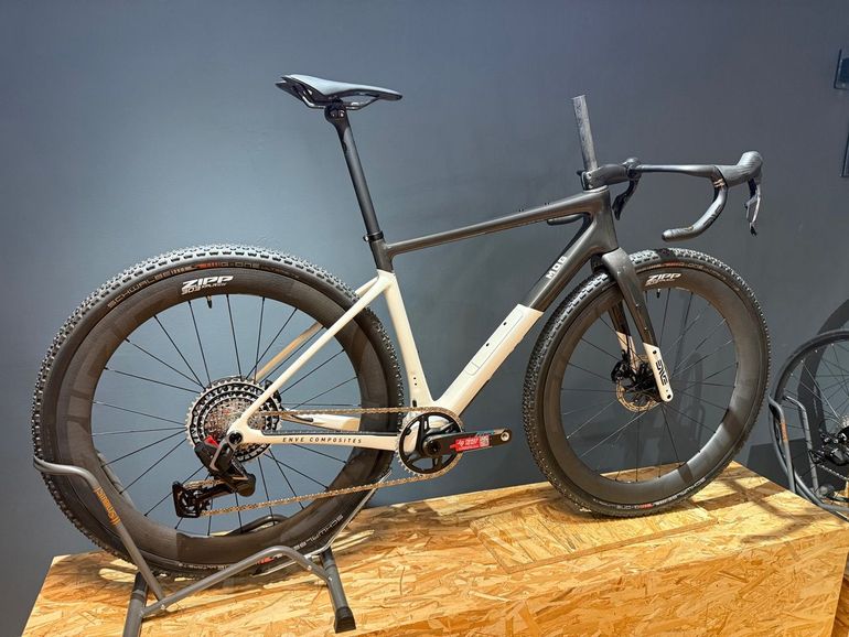 Used Enve Bikes MOG 2027 Road & Gravel, White — image 2 of 10
