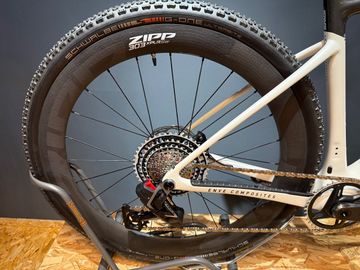 Used Enve Bikes MOG 2027 Road & Gravel, White — image 4 of 10