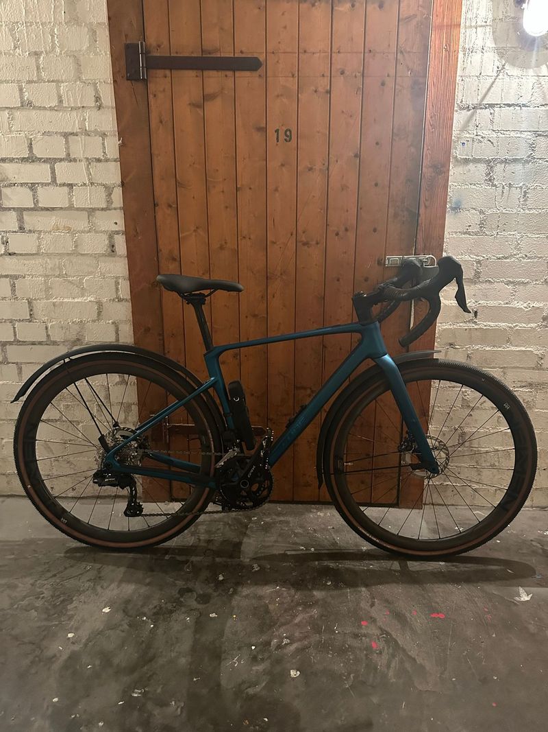 Used CUBE NUROAD C:62, RACE 2025 2025 Road & Gravel