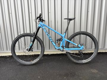 Used Pivot Switchblade SRAM GX Eagle AXS 2024 Mountainbike, Blue — image 11 of 11