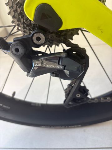 Canyon Speedmax CF 8 Disc 2023 2023 Road & Gravel d'occasion — image 3 sur 5