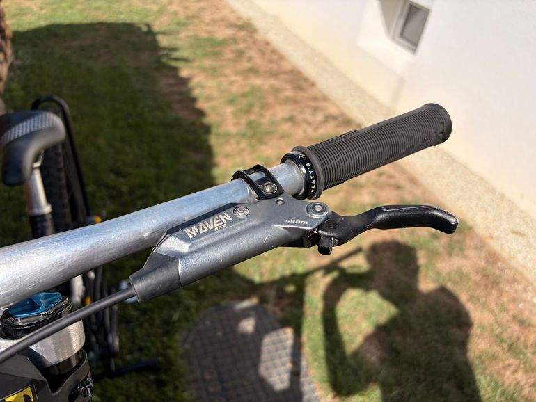 Gebrauchtes Mondraker SUMMUM R 2022 2022 Mountainbike, Schwarz, 29 — Bild 10 von 11