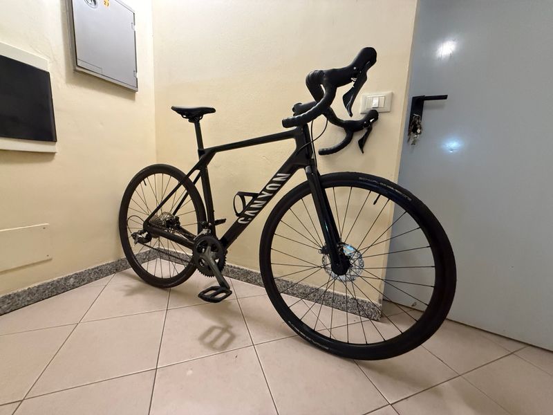 Gebrauchtes Canyon Endurace CF 6 2026 2026 Road & Gravel