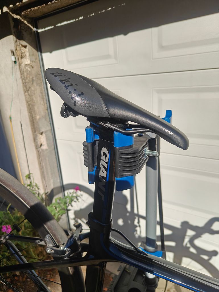 Used Giant Advanced 2013 Road & Gravel, Blue — image 5 of 12