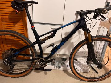 Brugt CUBE AMS ZERO99 C:68X SLT 29 2024 2024 Mountainbike — billede 6 af 6
