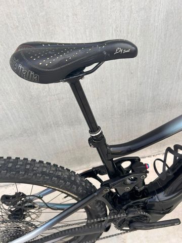 Used Liv Intrigue X E+ 3 2022 2022 Mountainbike, Light Gray, 27.5, 29 — image 8 of 10