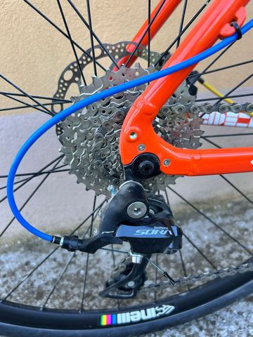 Gebrauchtes Cinelli Zydeco Shimano Sora 2023 Road & Gravel, Orange — Bild 3 von 5