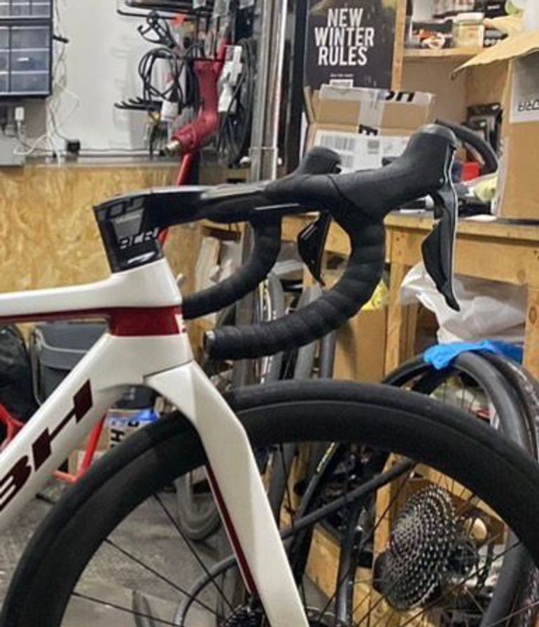 Used BH Custom Frameset 2024 Road & Gravel, White — image 4 of 5