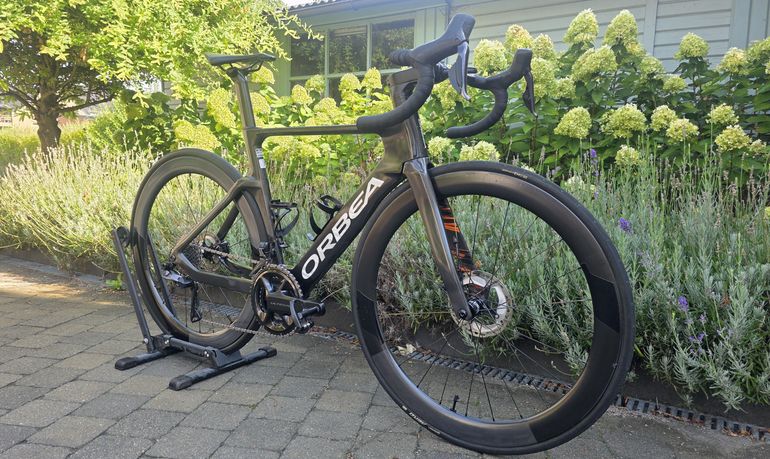 Brugt Orbea ORCA AERO M20iLTD 2023 2023 Road & Gravel — billede 2 af 17