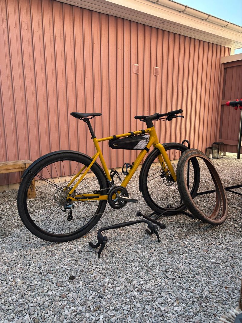 Scott Speedster Gravel 40 EQ 2022 2022 Road & Gravel d'occasion