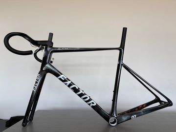 Tweedehands Factor NEW O2 VAM Frameset 2025 Road & Gravel — afbeelding 19 van 28