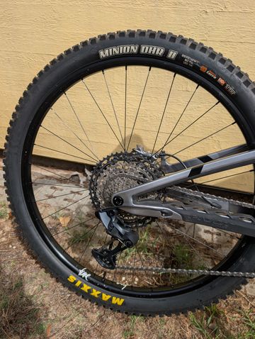 Tweedehands Pivot TRAIL 429 Pro XT/XTR 2023 2023 Mountainbike — afbeelding 5 van 6