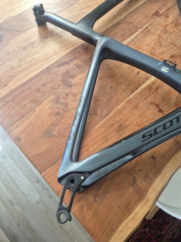 Käytetty Scott Foil Premium 2020 Frameset 2020 Road & Gravel — kuva 4 / 13
