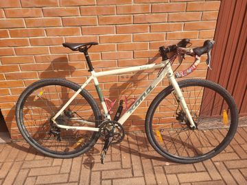 Kona Rove AL 2017 2017 Road & Gravel de segunda mano, Blanco — imagen 1 de 3