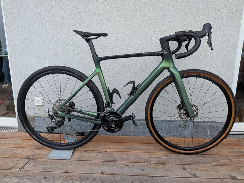 Tweedehands Scott Addict Gravel 30 2022 2022 Road & Gravel