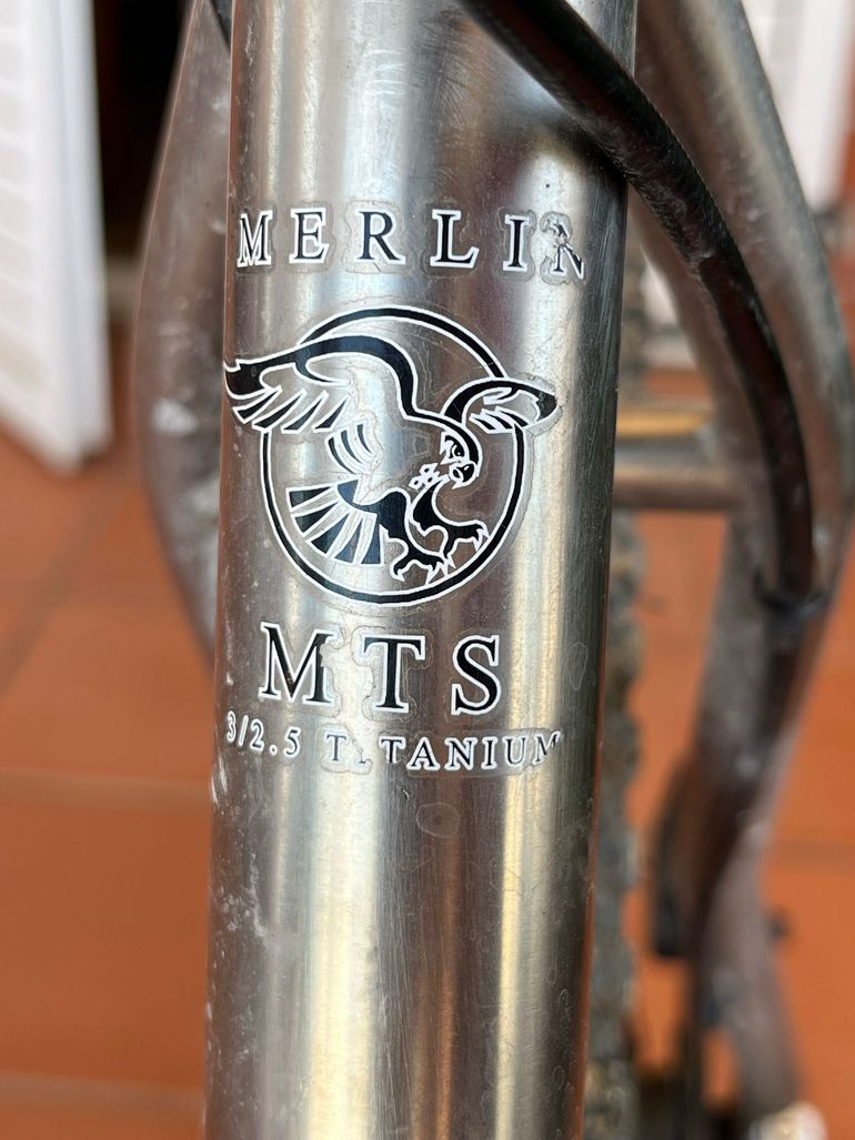 Used Merlin Custom Shimano XTR 2005 Mountainbike, Light Gray — image 5 of 6