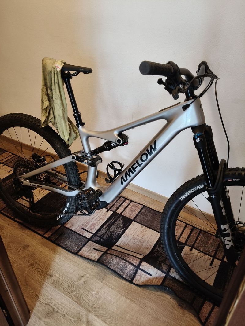 Použité Amflow PL Carbon (800Wh) 2026 2026 MTB