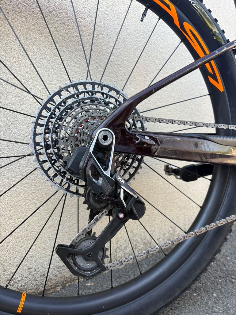 Gebrauchtes Lapierre XRM 10.9 2025 2025 Mountainbike, Violett — Bild 2 von 5