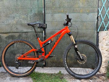 Used Kona Process 134 SE 2018 2018 Mountainbike, Orange, 27.5 — image 1 of 10