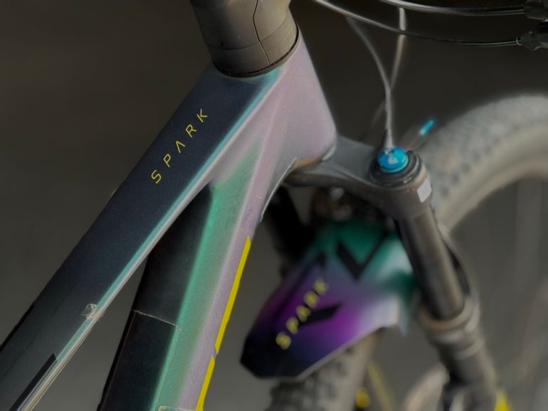 Used Scott Spark RC Comp 2024 2024 Mountainbike, Green, 29 — image 8 of 12