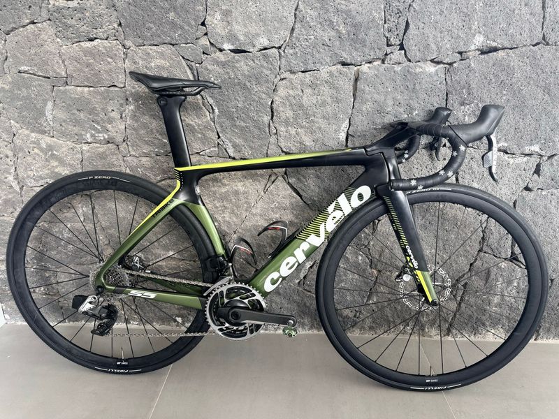 Used Cervélo S5 Red eTAP AXS Disc 2021 2021 Road & Gravel