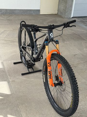 Used Scott Spark Custom 2022 Mountainbike, Black — image 5 of 12