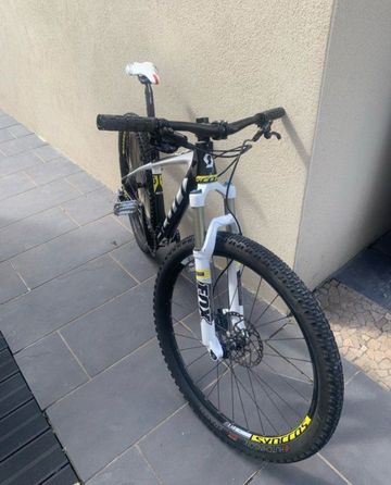Used Scott Scale 720 2015 Mountainbike, White — image 9 of 11