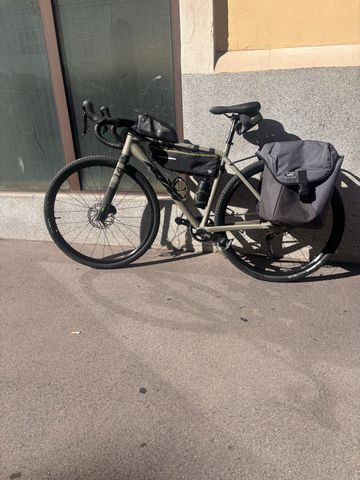 Używany KTM X-STRADA 20 2024 2024 Road & Gravel — zdjęcie 1 z 12