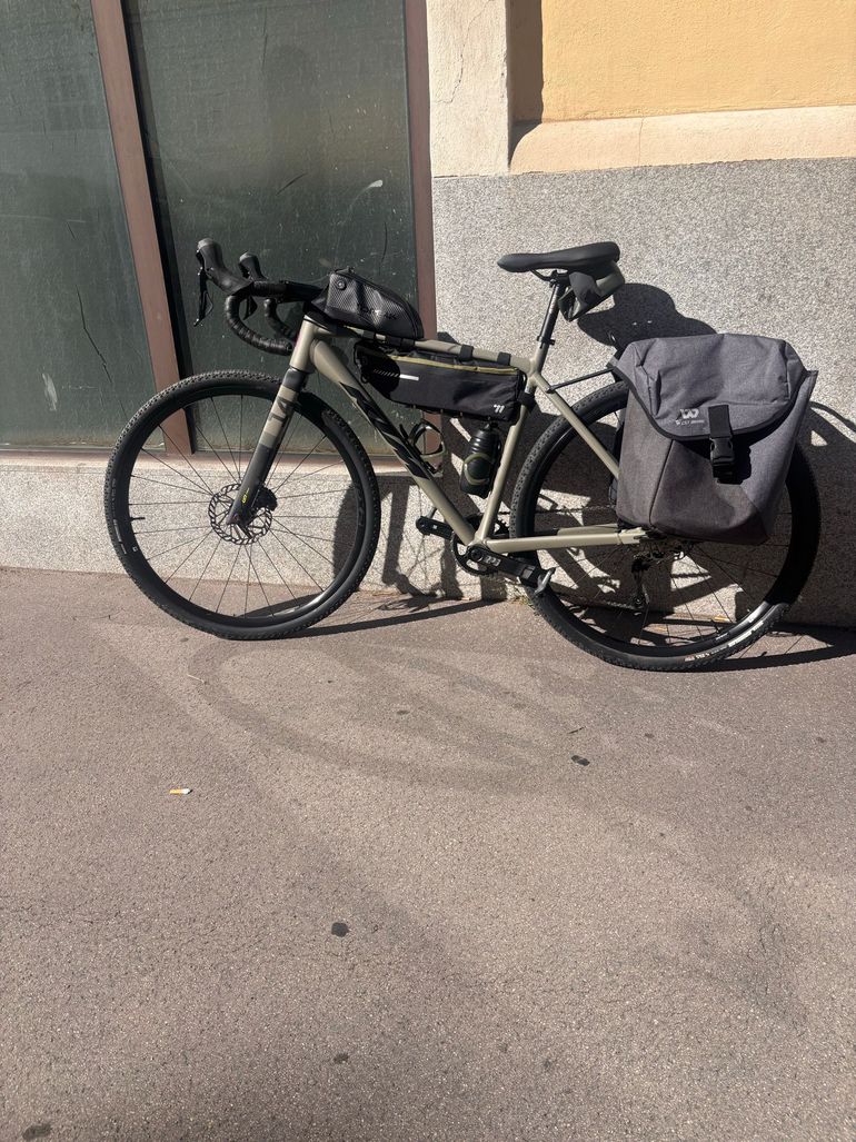 Używany KTM X-STRADA 20 2024 2024 Road & Gravel — zdjęcie 1 z 12