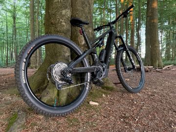 Gebrauchtes Canyon Spectral:ON CF 8 2023 2023 Mountainbike, Schwarz, 29, 27.5 — Bild 7 von 17