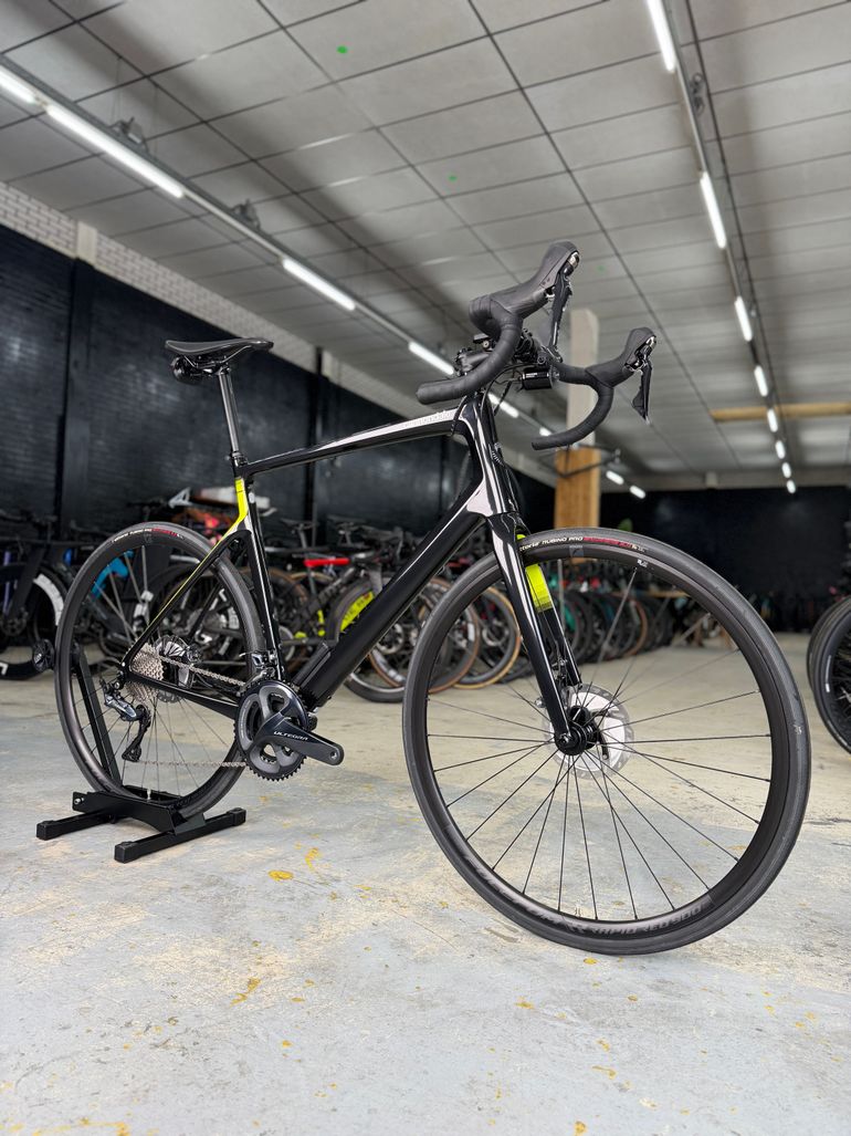 Cannondale Synapse Carbon 2 RL 2023 2023 Road & Gravel d'occasion — image 2 sur 22