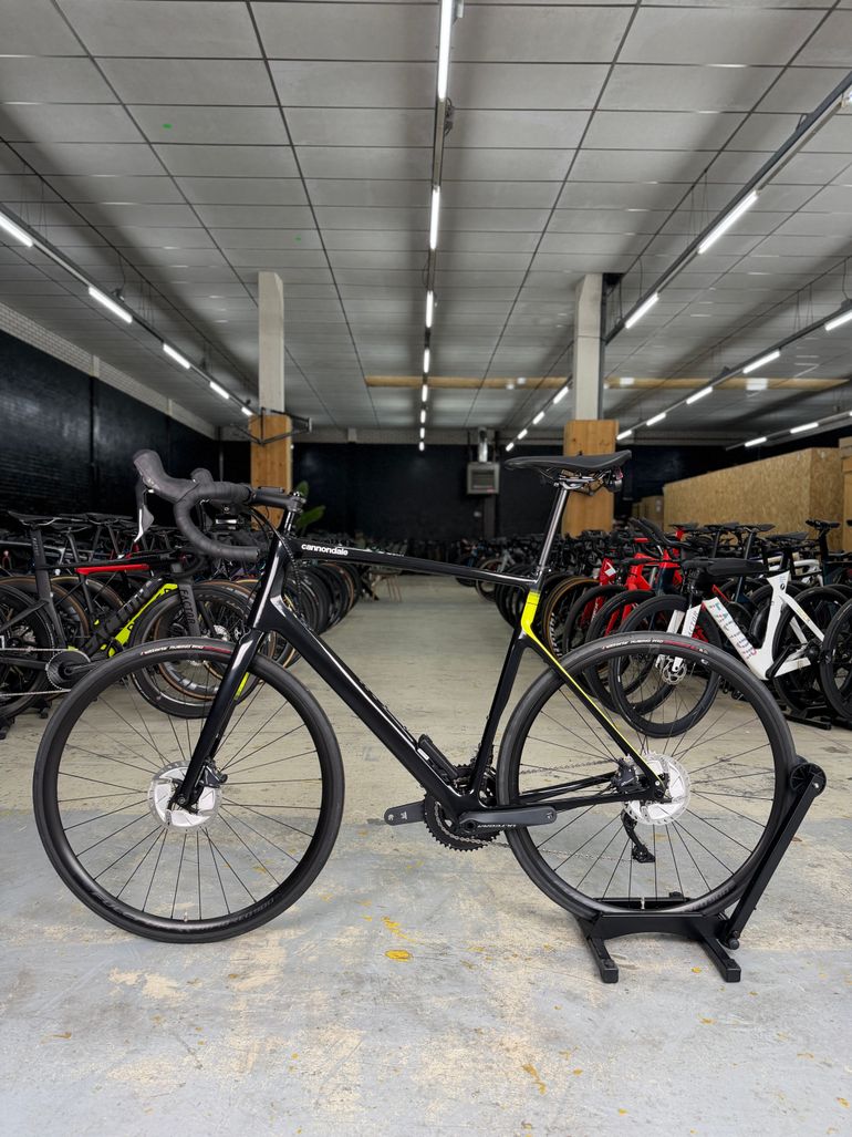 Cannondale Synapse Carbon 2 RL 2023 2023 Road & Gravel d'occasion — image 14 sur 22