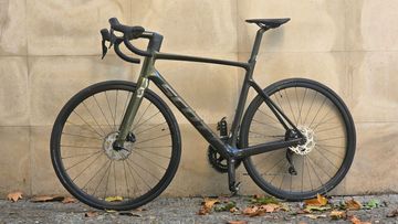 Scott Addict RC 40 2024 2024 Road & Gravel d'occasion — image 3 sur 16