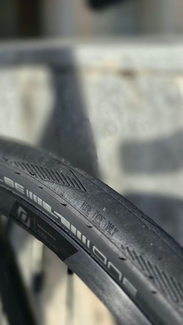 Scott Addict RC 40 2024 2024 Road & Gravel d'occasion — image 14 sur 16