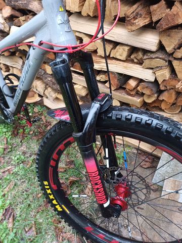 Gebrauchtes Nukeproof Scout Shimano Deore XT 2022 Mountainbike, Hellgrau, 27, 5 (650B) — Bild 3 von 3