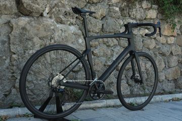BMC Roadmachine TWO 2026 2026 Road & Gravel usato, Nero — immagine 4 di 18