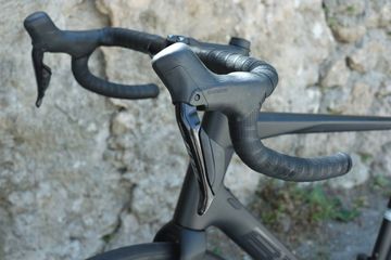 BMC Roadmachine TWO 2026 2026 Road & Gravel usato, Nero — immagine 16 di 18