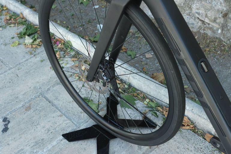BMC Roadmachine TWO 2026 2026 Road & Gravel usato, Nero — immagine 14 di 18