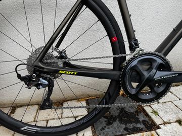 Scott Addict 10 disc 2019 2019 Road & Gravel usato, Nero — immagine 4 di 6