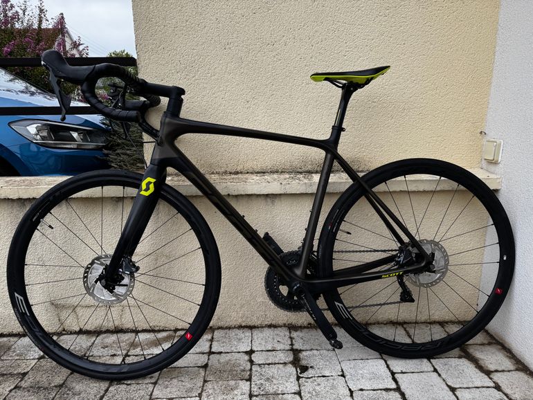 Scott Addict 10 disc 2019 2019 Road & Gravel usato, Nero — immagine 6 di 6