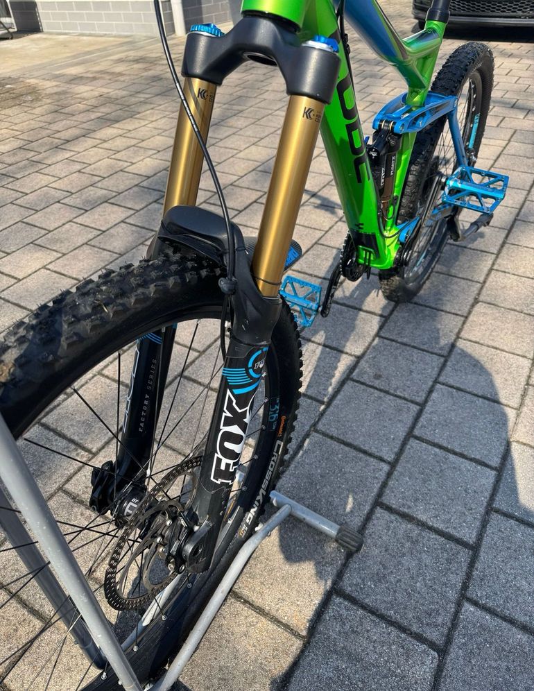 Použité Cube Fritzz HPA SL180 Enduro Allmountain 26" M 2014 2014 Mountainbike — obrázek 10 z 20