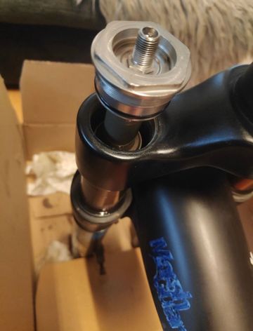 Použité Cube Fritzz HPA SL180 Enduro Allmountain 26" M 2014 2014 Mountainbike — obrázek 19 z 20