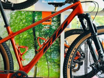 Used KTM Myroon Shimano Deore XT 2024 Mountainbike, Orange — image 2 of 5