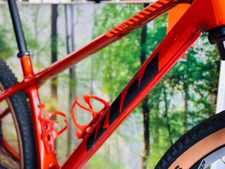 Used KTM Myroon Shimano Deore XT 2024 Mountainbike, Orange — image 5 of 5