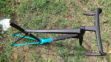 Bianchi Specialissima RC Durace Di2 2025 Frameset 2025 Road & Gravel usato, Verde — immagine 7 di 12