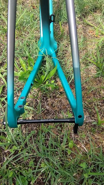 Bianchi Specialissima RC Durace Di2 2025 Frameset 2025 Road & Gravel usato, Verde — immagine 8 di 12