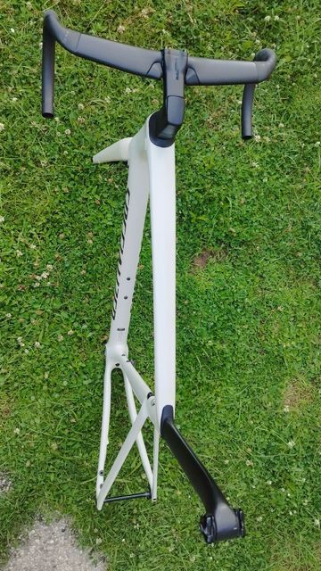 Specialized Tarmac SL7 Expert 2023 Frameset 2023 Road & Gravel usato, Bianco — immagine 7 di 9
